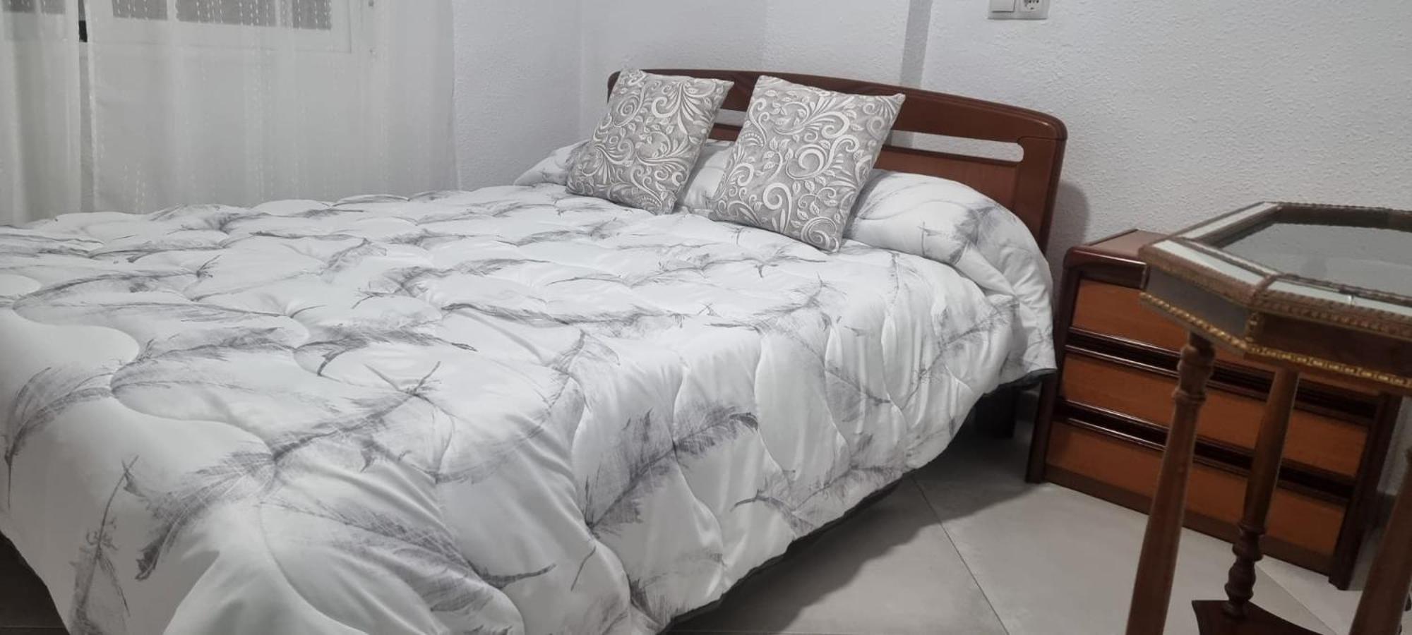 Matrimonio A 100 M De La Playa De Poniente